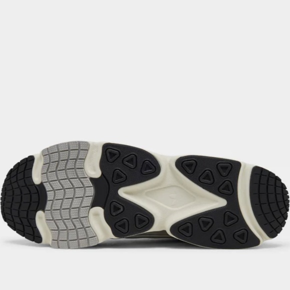 Adidas men’s Ozmillen sneakers - Picture 6 of 9